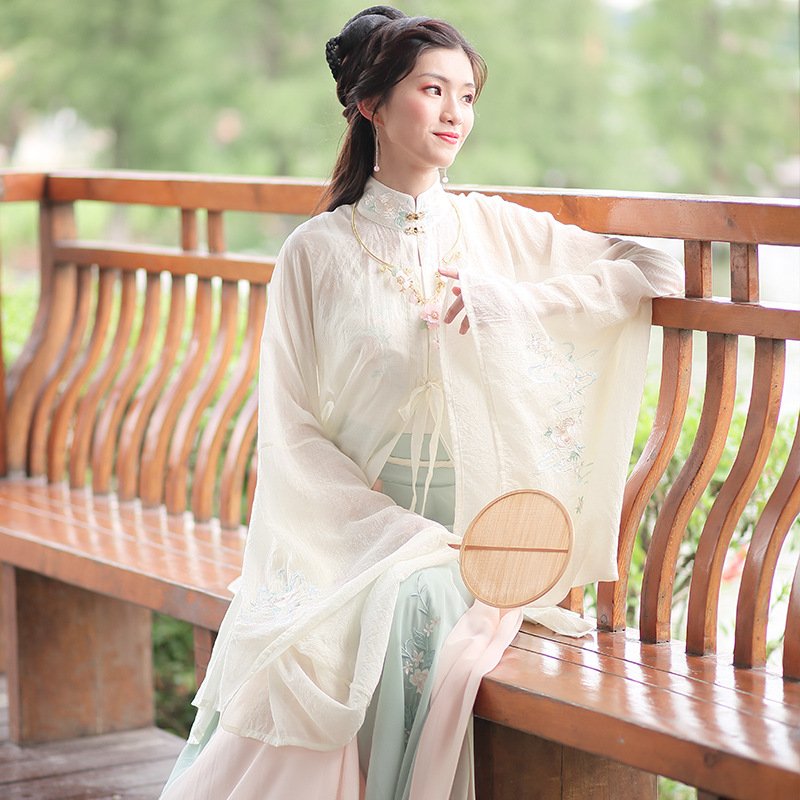 green hanfu dress