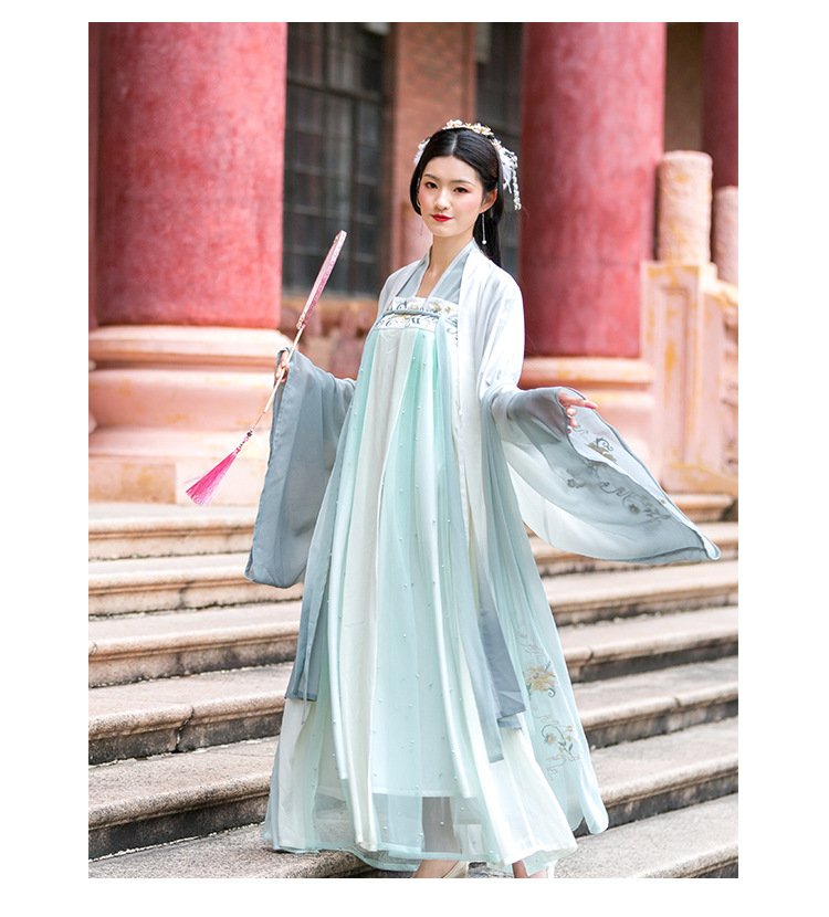 light blue hanfu
