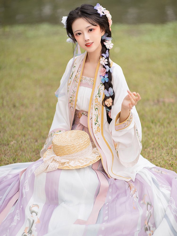 Song Hanfu Women's Four-piece Suit - Image 6
