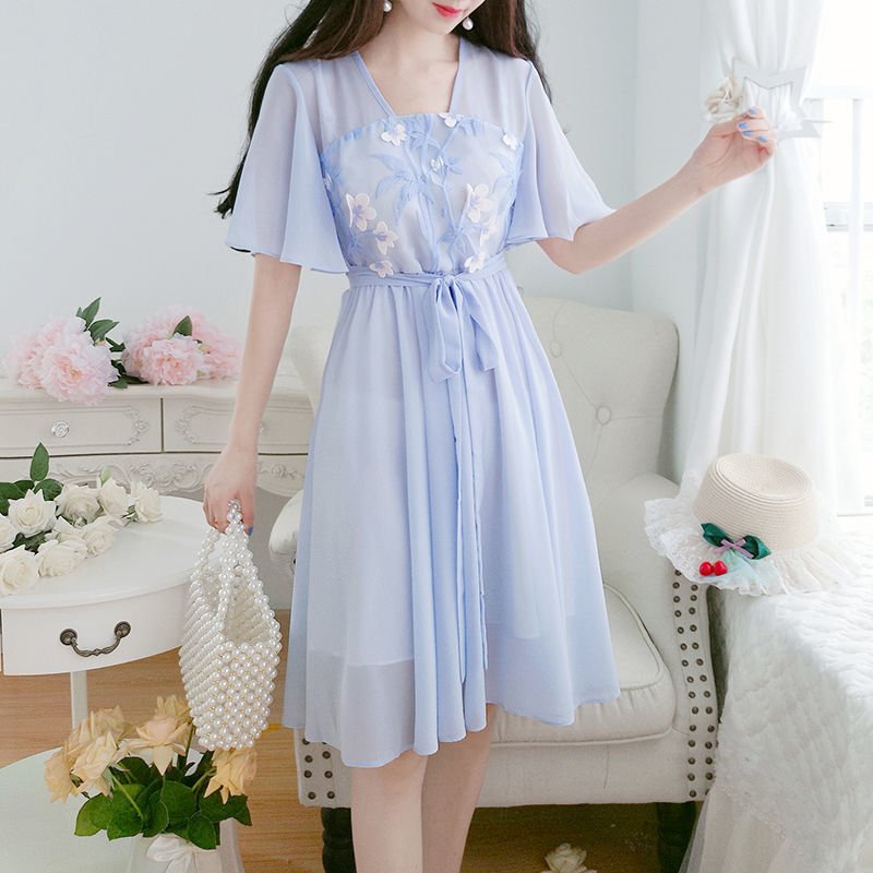 Women's Embroidered Chiffon Improved Hanfu Dress - Image 2
