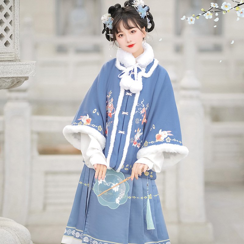 Women's Fashion Horse-face Skirt Han Elements Autumn And Winter Set - Image 3