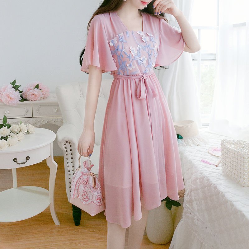 Women's Embroidered Chiffon Improved Hanfu Dress - Image 4