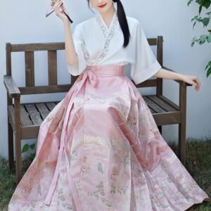 Women's Retro New Chinese Style Top Horse Face Skirt