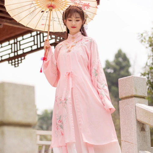 Red hanfu dress